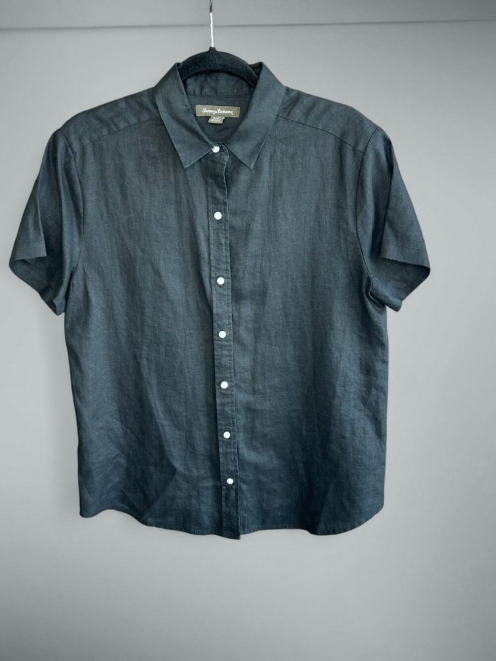 Tommy Bahama Women's 100% Linen Black Short Sleeve Blouse Size Medium